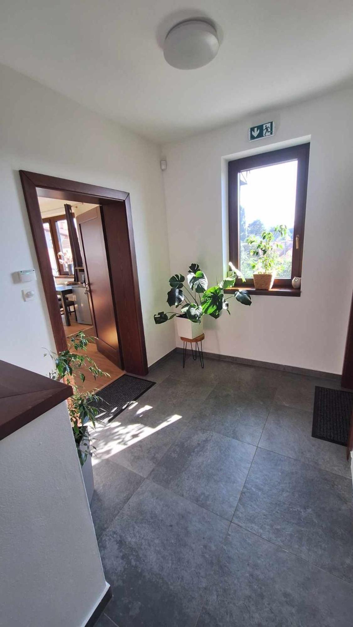 Apartmany Zaky ヴルボフ エクステリア 写真