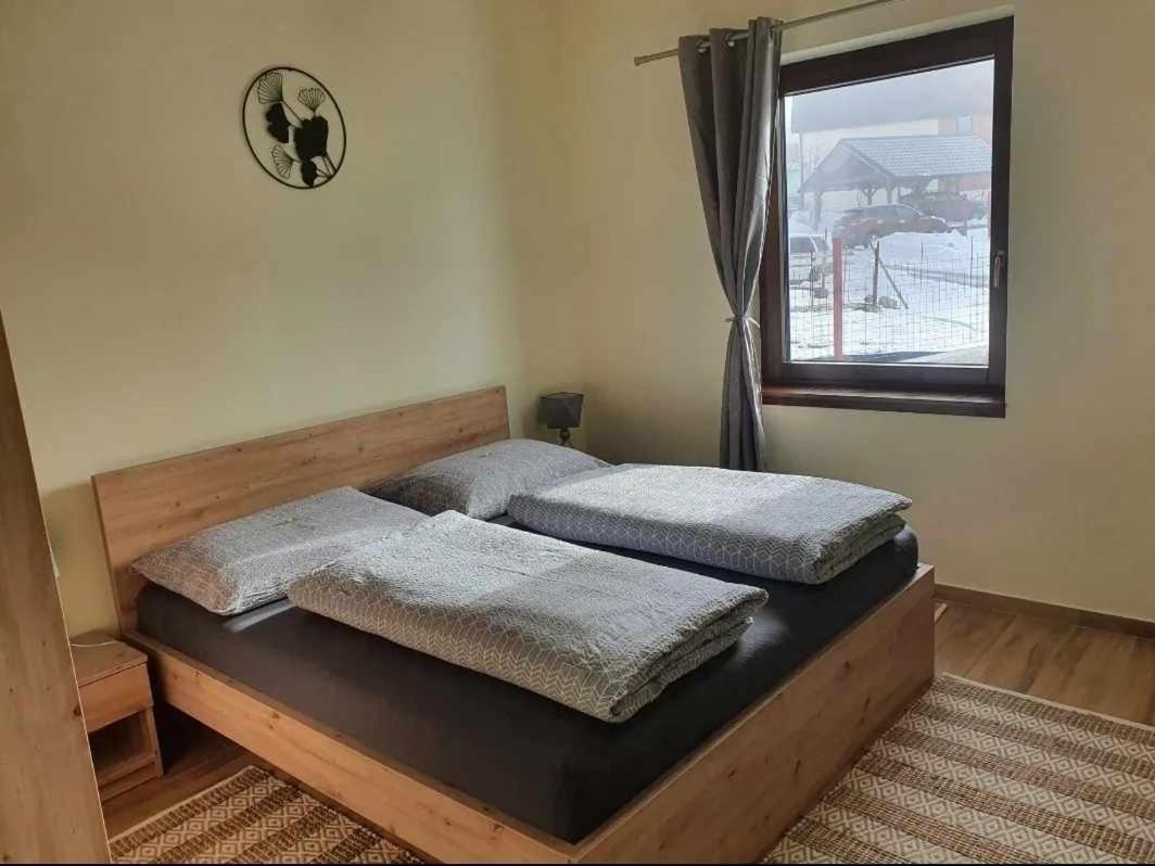 Apartmany Zaky ヴルボフ エクステリア 写真