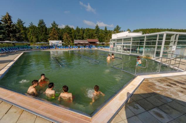 Apartmany Zaky ヴルボフ エクステリア 写真