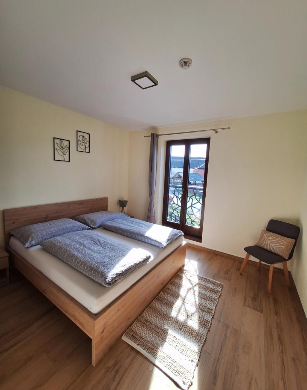 Apartmany Zaky ヴルボフ エクステリア 写真