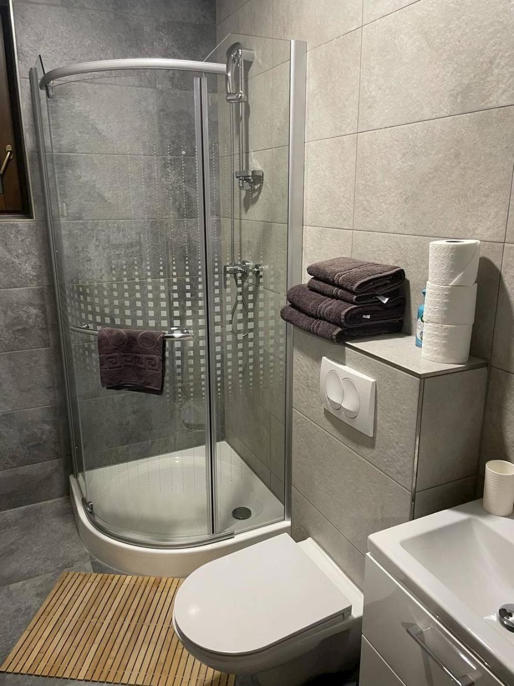 Apartmany Zaky ヴルボフ エクステリア 写真